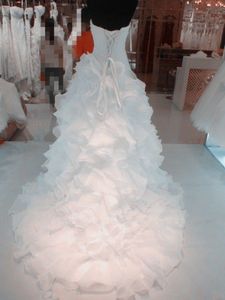 Verklig pos underbara a-line ruffles älskling axelfri kristall bröllopsklänningar brudklänning vackra fantastiska brudklänningar197s