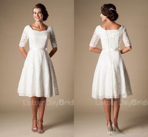 Korta bröllopsklänningar med ärmar Modest Vintage 1920-talets spetslängd utomhusmottagning Informal Bridal Wedding Dress Budget billigt