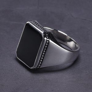 Real Sólido 925 Sterling Silver Ring Simples para Homens Imitados Pedra Preta Quadrado Plano Alto Lustro Médio Oriente Turco Jóias