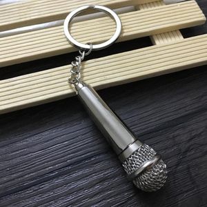 Charm Music Microphone Voice Keychain Metal Keychains Singer Rapper Rock Key Chain Women Men Purse Bag Pendant Car Key Rings Gift
