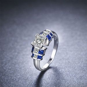 Wholesale-Vintage Sapphire crystal zircon Finger Ring Beauty Women Ring Wife Engagement Wedding Christmas Family Gift Mother Size 6 7 8