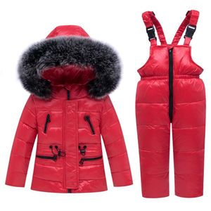 Set di abbigliamento per bambini invernali Neonata calda Tute da neve spesse Tute da sci Pelliccia naturale Piumini per bambini Capispalla Cappotto + Pantaloni con bretelle