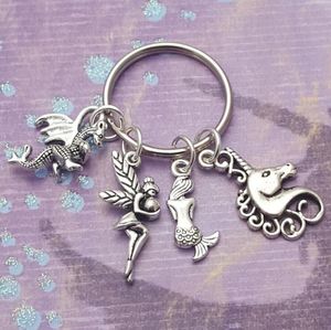 Magic Fairy Tale Creature Unicorn Mermaid Little Fairy Pterosaur / Dragon Headant Creative Key Key Lovers Keyding Пара Ювелирных изделий Брелок