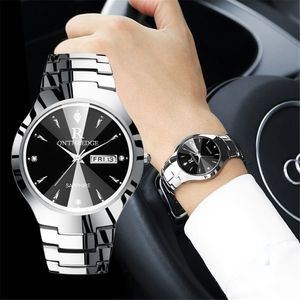 2018 Luxury Brand Lover Watch Par Vattentät Tungsten Stål Män Kvinnor Par Lovers Klockor Set Armbandsur Feminino CJ191116