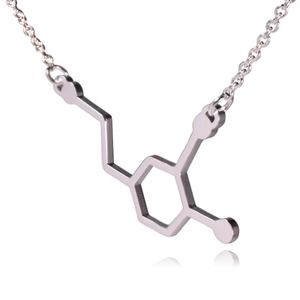 Chemical Formulas toptan satış-30 Moda Hollow Formula Kimyasal Molekül Bilim Kolye Kolye Geometrik Hexagon Hormon Molekülleri HT Şanslı Kadın Anne Erkek Aile Hediyeler Takı