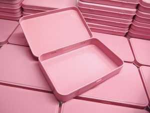 Caixas de metal cor-de-rosa Caixa de embalagem cosmética caixa promocional caixa de estanho olho sombra caixa de metal tamanho 133x88x20mm