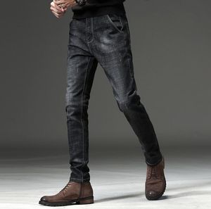 新しい男性のジーンズ韓国の若者のトレンドスリムなファッションワイルドフィートパンツデザイナージッパーオープンソリッドカラージーンズ