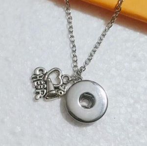 Yeni Moda Unisex Ben Aşk Iliyorum Kolye Vintage Gümüş Snap Düğmesi Kolye Kolye Takı Zincir Gerdanlık Collares Hediye 556