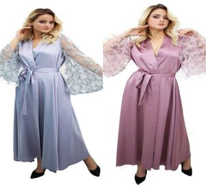 2020 Wedding Robes Sexy V-neck mangas compridas Feather Ruched dama de cetim Robe Andar de comprimento Custom Made Noite Vestido Para Mulheres