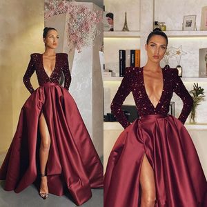 Prom Fashion Bury -klänningar Lång ärmar Sparkly paljetter Satin Side Slite Plunging V Neck Evening Gown Formal OCN Wear