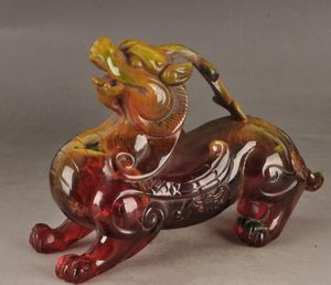 Kina Ancient Dekorativ Amber LifeLike Dragon Staty Carving 7.87Inch