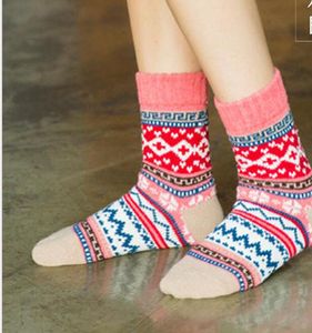 10 pairs=20 pcs Wholesale Wool Socks Winter Women Warm Socks Vintage Colorful Thick Socks Ladies Retro Rabbit Wool Casual Fashion Sock