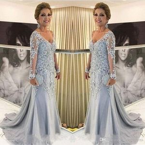 Grey Mermaid Mother Of The Bride Dresses Sheer Long Sleeves New 2019 V-Neck Lace Beaded Groom Mothers Prom Evening Party Gowns Plus Size