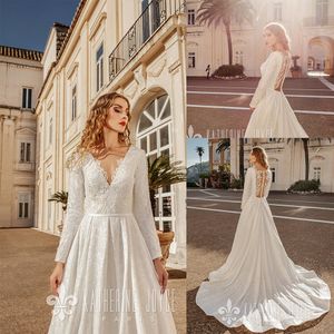 Katherine Joyce Abiti da sposa a maniche lunghe Scollo a V Bottoni ricoperti Applicazioni in pizzo Abiti da sposa A Line Sweep Train Boho Abiti da sposa