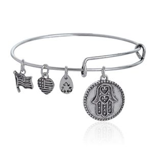 Wholesale-designer fashion popular vintage silver color cute shoe adjustable charm bangle bracelet for woman girls