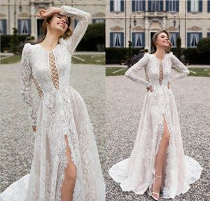 2020 Bohemian Wedding Dresses Illusion Jewel Neck Long Sleeve Lace Bridal Gowns Plus Size Front Split Wedding Gown robe de mariée Custom