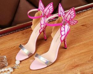 Het rea-Sommar Dam Sandaler Butterfly Wing Ankel-Wrap Mjukt läder Klackar Dam Skor Angel Wing Elegant Women Pumps Chaussures Femme