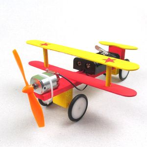 Science popularization model of handmade materials for DIY children's science experiment toy electric taxiing machine kit