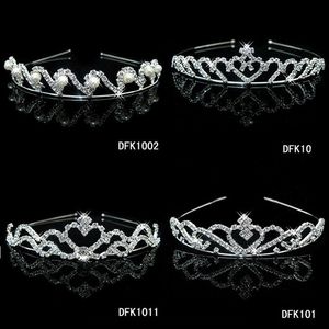 Princesa de luxo Clássico Noiva Headpieces Tiaras Meninas Bonitos Coroas Tiaras com Cristal Do Casamento e Presente Novo Estilo Frete grátis