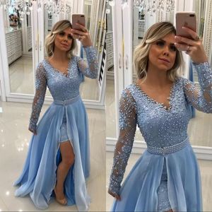 Vintage V Neck Pärlor Lace Appliques Sky Blue Prom Klänningar Lång ärmar med avtagbar kjol och Pearl Sash Evening Gowns