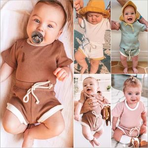 Roupas de bebê meninos vestuário de verão conjuntos menina sólida tops calças ternos kids designer roupas toddler manga curta t-shirt shorts outfits A7404