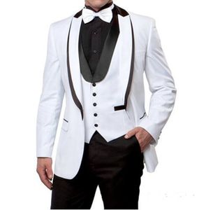 Новый модный дизайн одной кнопки белый смокинги жениха смокинг пика отворот лучший мужской костюм мужские свадебные костюмы (куртка + брюки + жилет + галстук)