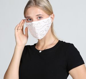 Máscaras Lace Lantejoula cara Anti Poeira Mulheres Projeto de algodão respirável Boca capa lavável reutilizáveis ​​ajustável Earloope Preto Branco 3 Camadas