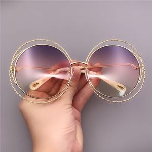 Mode Rund Solglasögon Stor Frame Solglasögon För Kvinnor Oversierad Solglasögon Märke Gradient Rainbow Lins Sun Glas med Original Box
