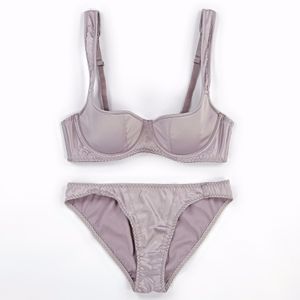 Satin Smooth Women Sexy Bra Kort set 1/2 kopp tunn bomullscup mode dam Brassiere set push up Euramerican underkläder