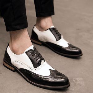 Scarpe Oxford da uomo in vera pelle di marca di marca Scarpe da uomo formali da uomo intagliate retrò in stile britannico