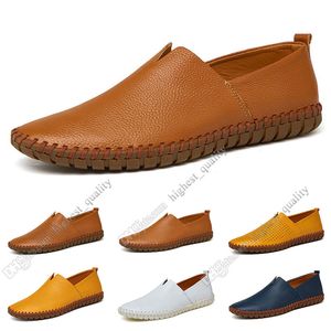 New Hot Fashion 38-50 EUR Nya Mäns Läder Skor Skor Godisfärger Överhoes Brittiska Casual Skor Gratis Frakt Espadrilles arton