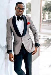 Stilig grå brudgum Tuxedos Black Shawl Lapel Groomsmen Bröllop Tuxedos Populära män Formell Prom Jacka Blazer Suit (Jacket + Byxor + Tie) 36