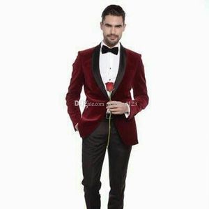 Fantastyczny styl One Button Dark Red Velvet Wedding Groom Tuxedos Szal Kapel Groomsmen Mens Dinner Blazer Garnitury (Kurtka + Spodnie + Krawat) No: 1822