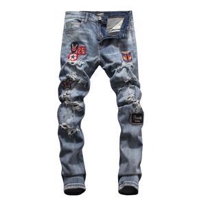 Neue Marke für modische europäische und amerikanische Herren-Freizeitjeans, hochwertige Waschung, reines Handschleifen, Qualitätsoptimierung 9027