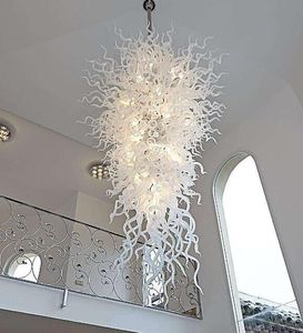 Lampy współczesne żyrandole LED Lampa Wisiorek Design White Color Home Decoration Fancy Lights Dmuchanie Szkła Sztuki Żyrandol Oświetlenie