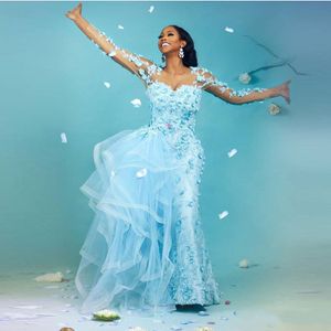 Afrykańskie czarne dziewczyny suknie wieczorowe z iluzją długie rękawy Sheer Neck Aplikacje Kwiaty Mermaid Prom Dress Baby Blue Vestido de Festa