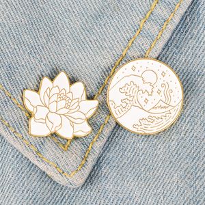 Bitkiler Doğa toptan satış-Lotus Çiçek Dalga Yıldızlı Gece Emaye Pin Rozeti Broş Çanta Elbise Yaka Pin Karikatür Bitki Ay Doğa Takı Hediye Arkadaşlar için