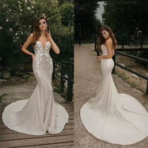Glitter Mermaid Wedding Dresses With Wrap Sexy Strapless Backless Appliqued Lace Sequins Bridal Dress Sweep Train Custom Made Bridal Gown