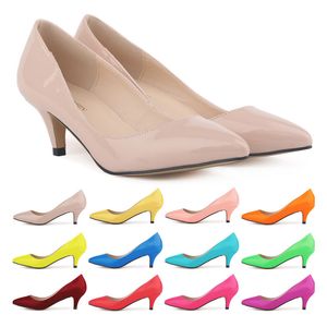 Hot Sale-O Fashion Womens Sexiga Låg Mid Kattunge Heels Skor PU Patent Läder Petced Pumps US Storlek 4-11 D0069