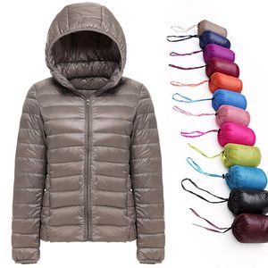 Nuovo marchio 90% Piumino d'anatra bianco Donna Autunno Inverno Warm Lady Ultralight Femminile Light Solid Giacche Portable Park trench in pelliccia sintetica