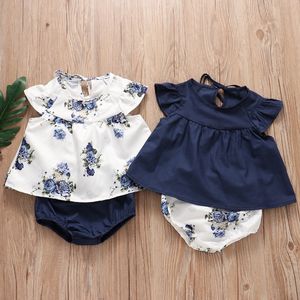 Baby Mädchen Kleidung Floral Mädchen Kleider Shorts 2PCS Set Fliegen Sleeve Kleinkind Tops Blume Hose Anzüge Sommer Baby Kleidung DHW3470