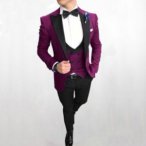 Classic Slim Groomsmen Lapel Noivo TuxeDos Homens Suits Casamento / Prom Best Man Blazer (jaqueta + calça + gravata + colete) A214