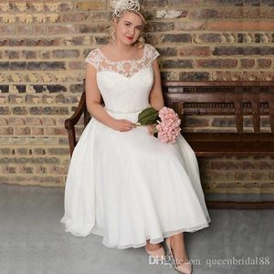 Sexy Plus Size Lace Short A Line Wedding Dresses Sheer Scoop Neck Cap Sleeves Backless Lace Wedding Dress Bridal Gowns Ankle Length