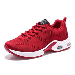 Scarpe da tennis per donna Sneakers fitness 2019 Nuovo arrivo Scarpe sportive da palestra morbide da donna Scarpe da ginnastica da donna rosse bianche Scarpe da ginnastica