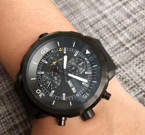 古典的なファッション送料無料新しいスタイルオーシャンクォーツ時計の男性ブラックダイヤルゴムバンドクォーツクロノグラフ腕時計モントルホム