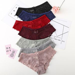 Female Sexy Lace Panties Women Fashion Cozy Lingerie Tempting Pretty Briefs High Quality Cotton Low Waist Cute Women Traceless Underwear