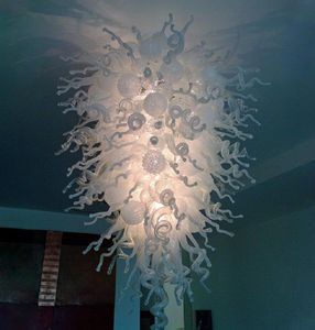 ランプダイニングルーム白いシャンデリア結婚式 LED 光源モダンな手吹きガラスのシーリングライト家庭用