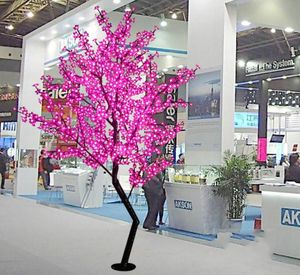 Luce natalizia LED Cherry Blossom Tree Lighting 1.5m 1.8m Lampada decorativa per rami di alberi di nozze di Capodanno LLFA