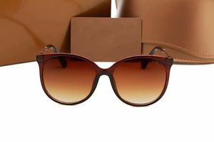 Óculos de sol de marca de atacado Moda Óculos de sol masculinos Proteção UV Retro Feminino óculos de sol Marca Capa de óculos.