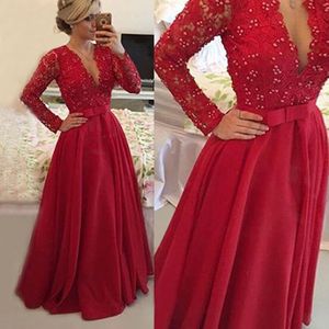Gorgeous Lace V-Neck Long Sleeves A-Line Red Mom Evening Dress Beads Bow Belt Prom Dress Bridal Party Mother Of The Bride Dress
